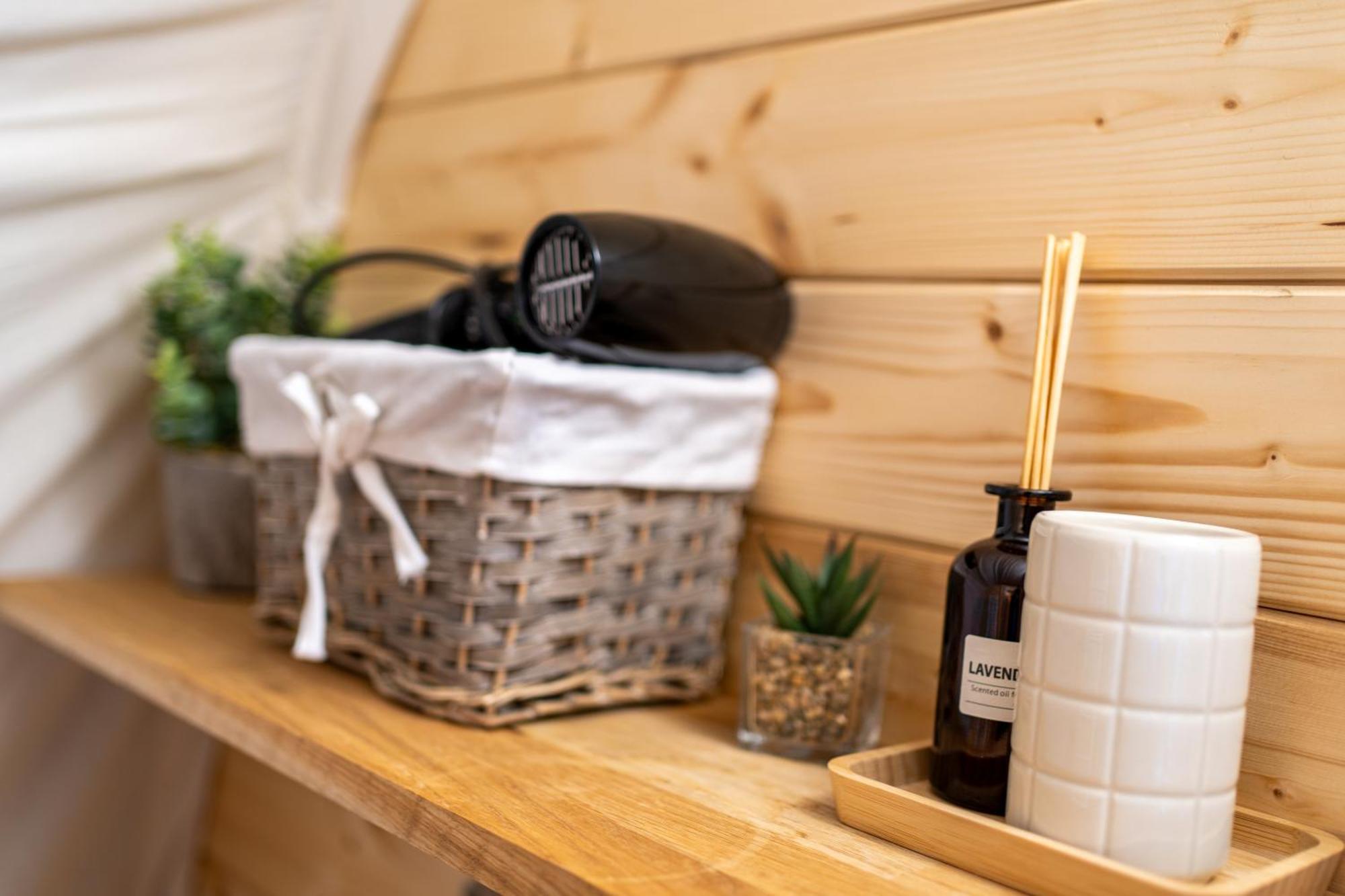 Glamp In Style Pods Resort Bran  Bagian luar foto