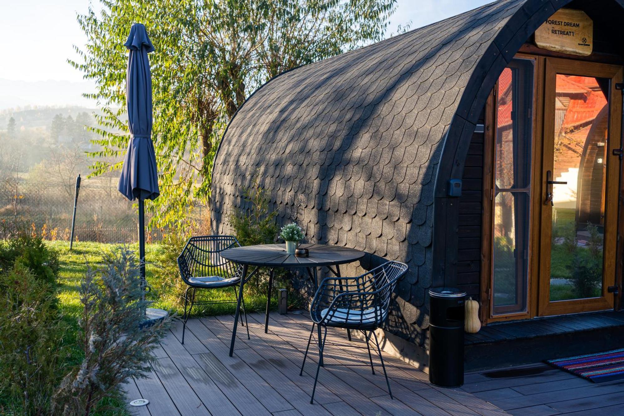 Glamp In Style Pods Resort Bran  Bagian luar foto
