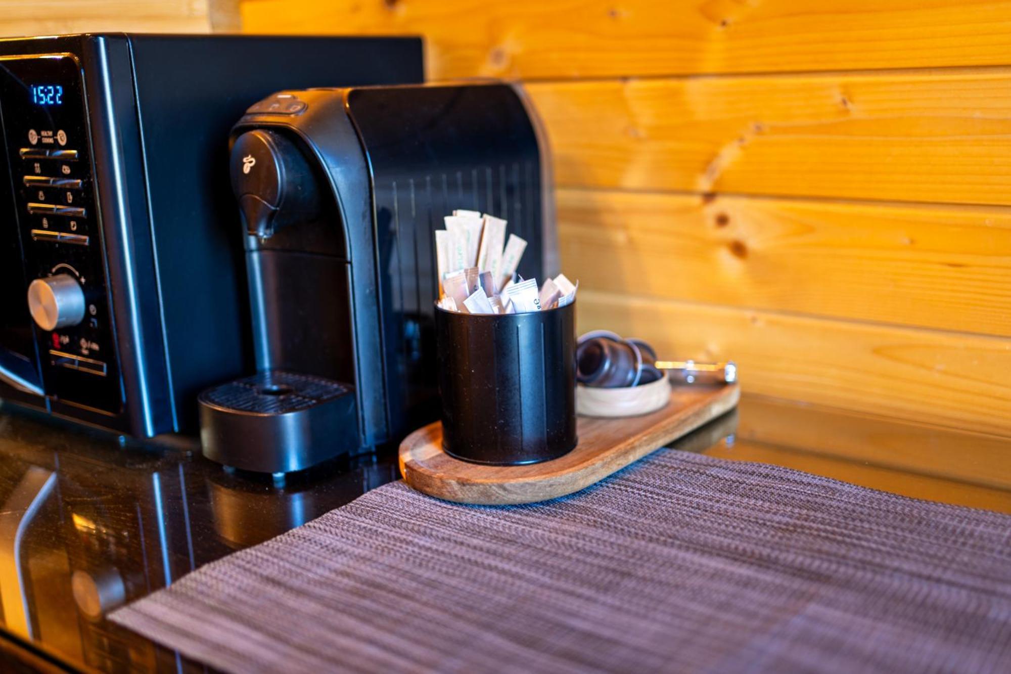 Glamp In Style Pods Resort Bran  Bagian luar foto